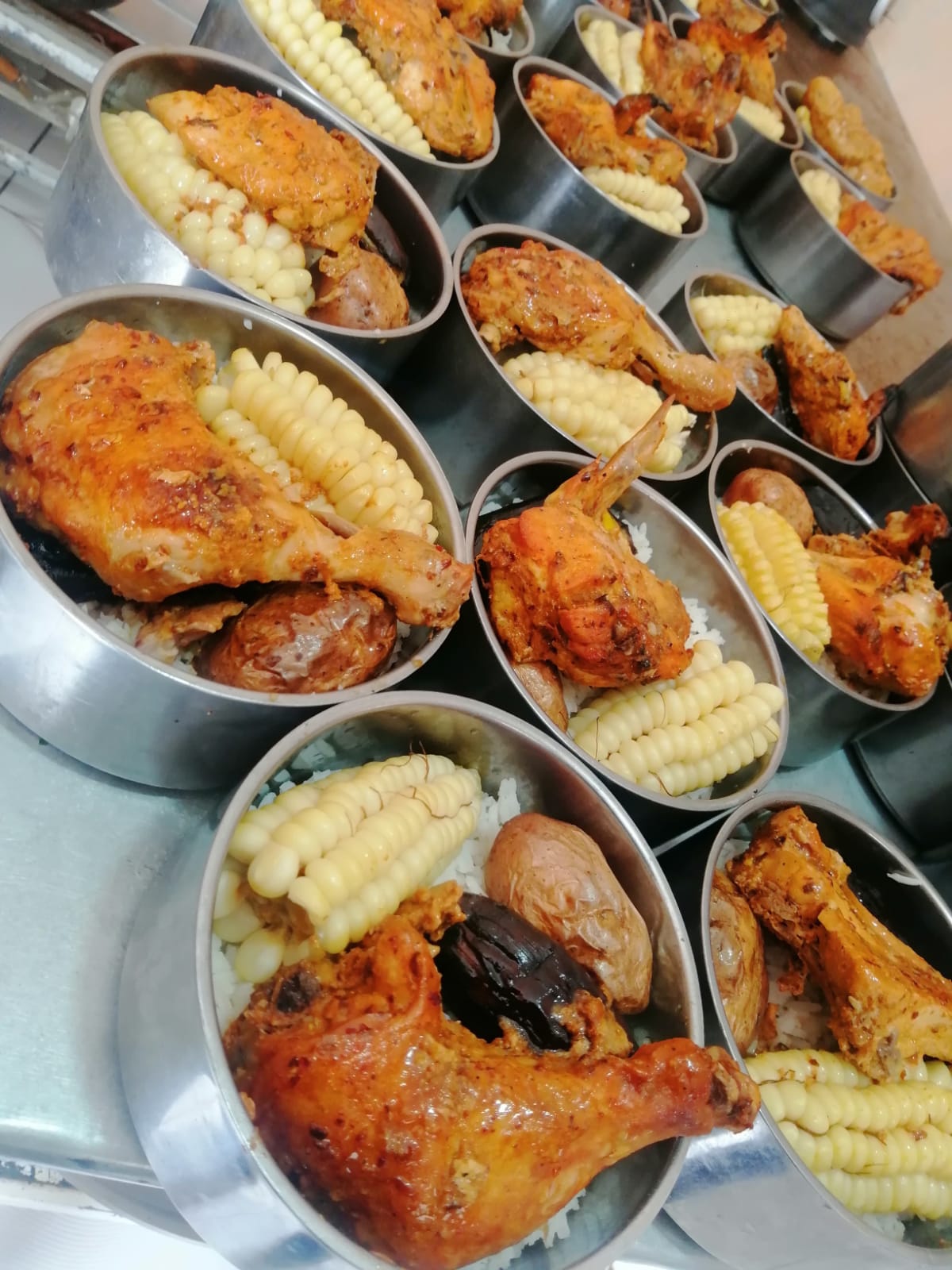 Viandas pollo y choclo